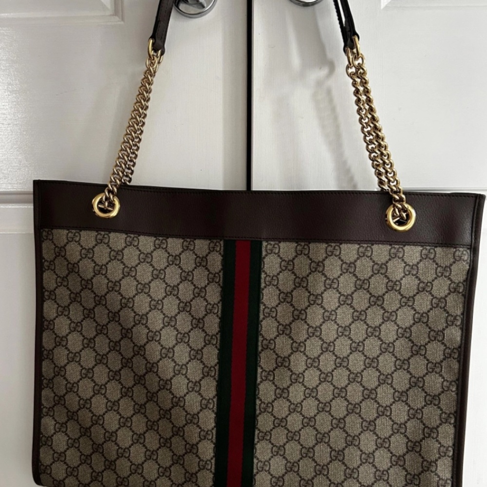 Gucci Rajah GG SupremeTote - Picture 2 of 9